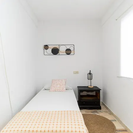 Trendyhomes San Sebastian * Almería